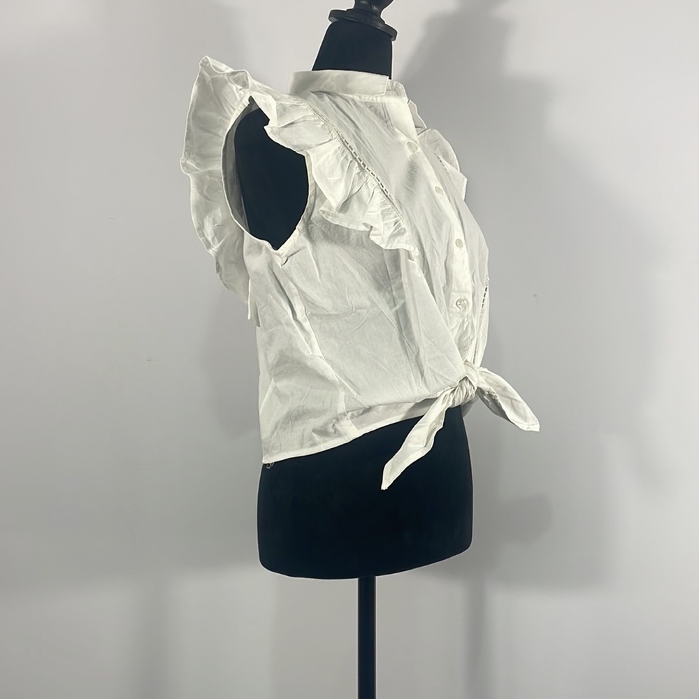 White Ruffle, button up, tie in front a shirt, Size XL - Picture 5 of 10